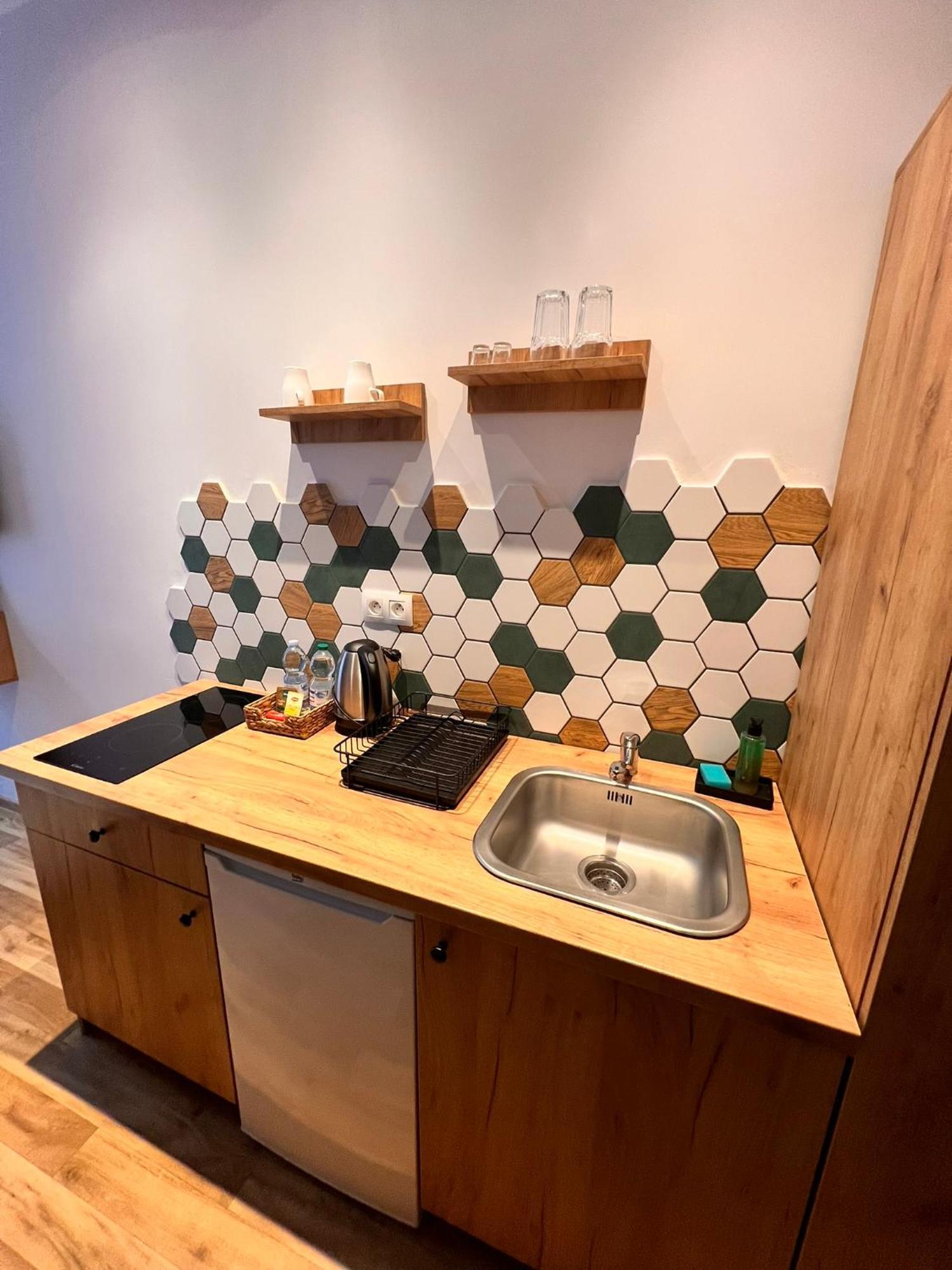 Apartament Centrum Sienkiewicza คาโตวีตเซ ภายนอก รูปภาพ